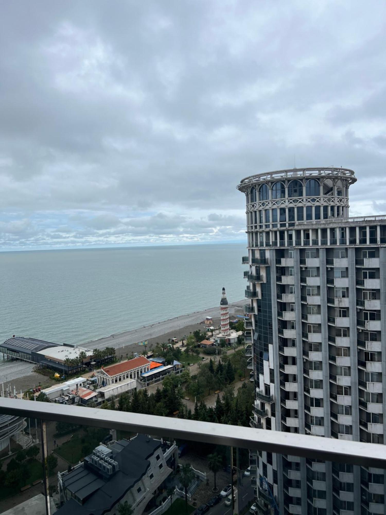 Orbi Sea Towers Batumi Apartment Luaran gambar