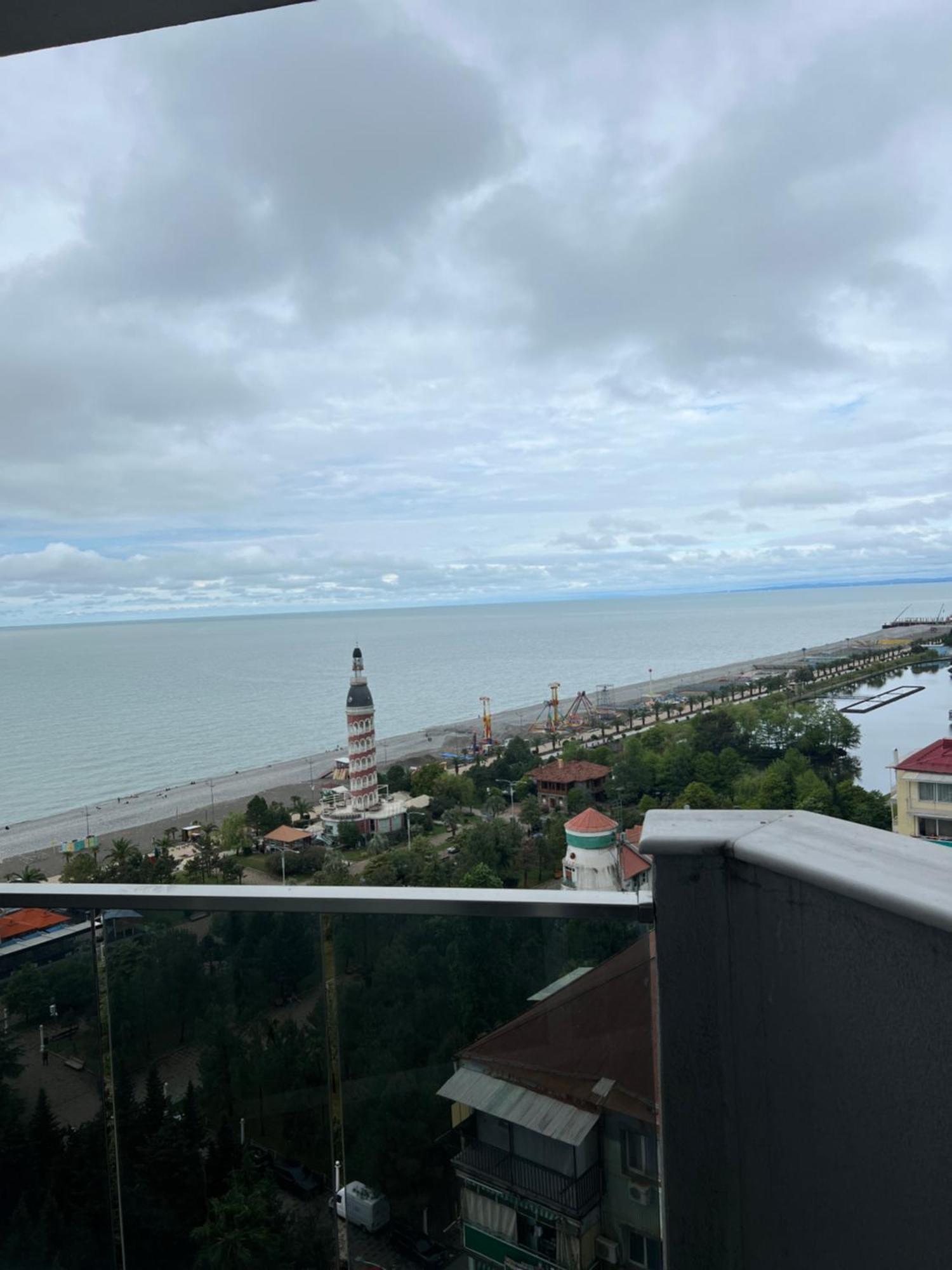 Orbi Sea Towers Batumi Apartment Luaran gambar